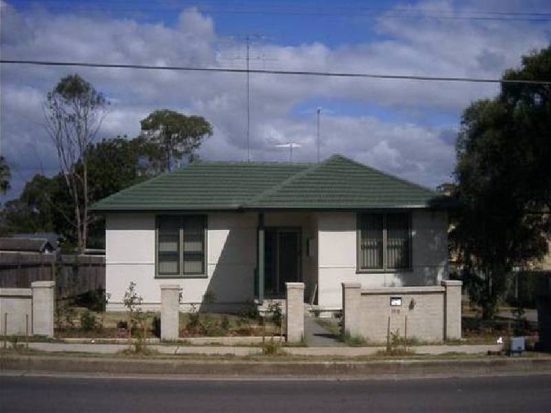 16B Barber Avenue, Penrith NSW 2750