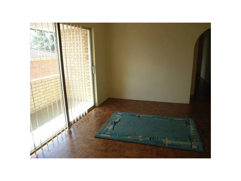 8/13 Thurston Street, Penrith NSW 2750