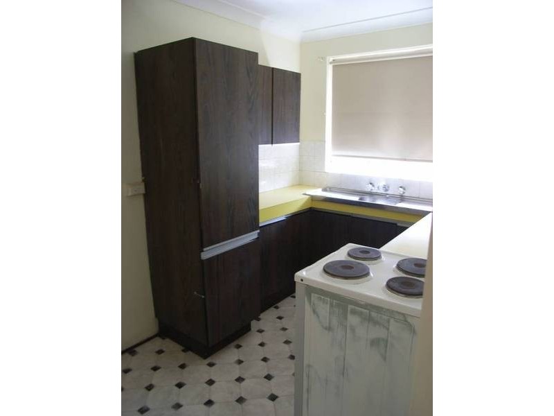 8/13 Thurston Street, Penrith NSW 2750