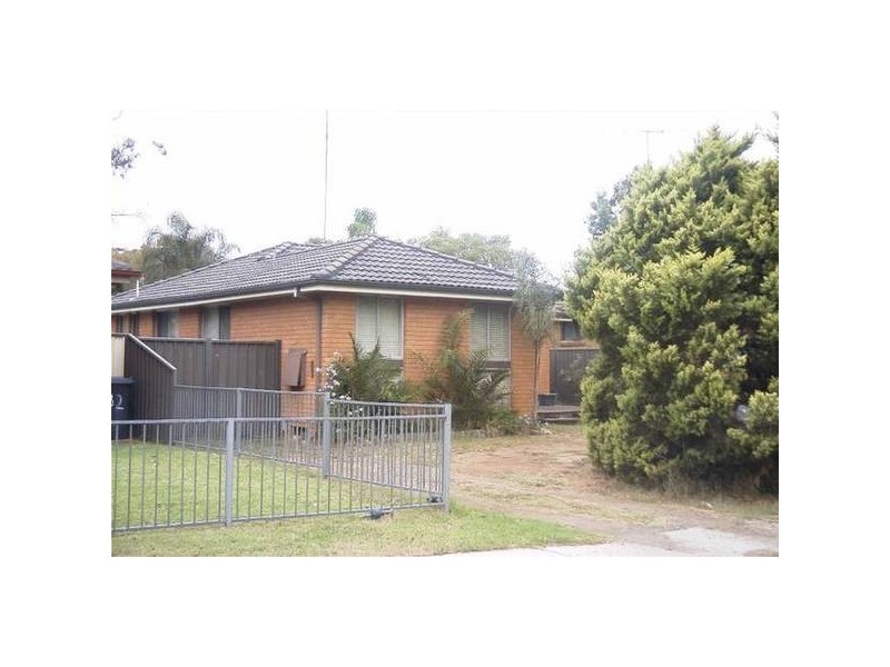 Hatchinson Crescent, Jamisontown NSW 2750