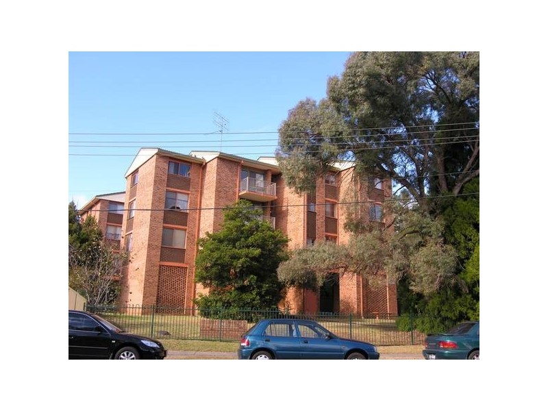 1/38 Castlereagh Street, Penrith NSW 2750