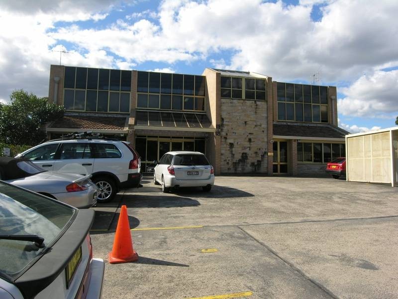 119-121 Lethbridge St, Penrith NSW 2750