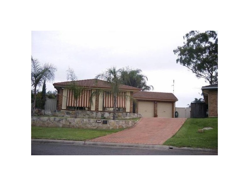 11 Mozart Place, Cranebrook NSW 2749
