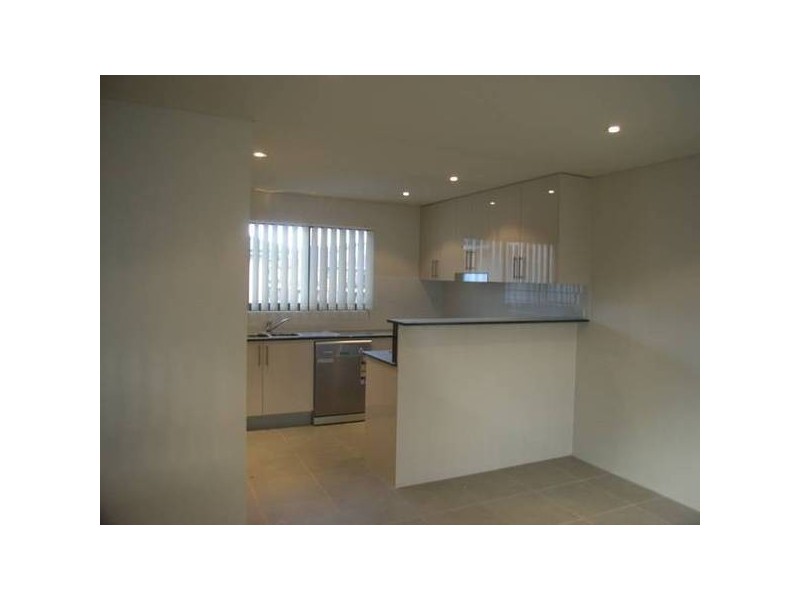 2/7-9 Regentville Road, Penrith NSW 2750