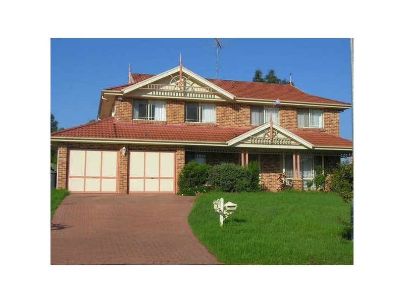 5 Naoi Place, Glenmore Park NSW 2745