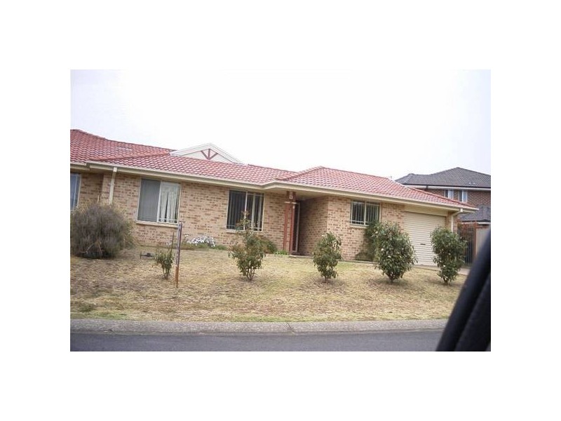 2/31 Bluebell Crescent, Glenmore Park NSW 2745