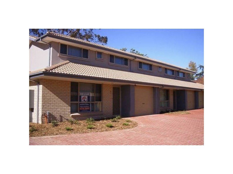 8/126 High Street, Penrith NSW 2750