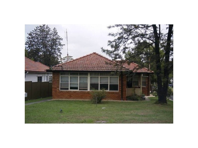 2/14 Fulton Street, Penrith NSW 2750