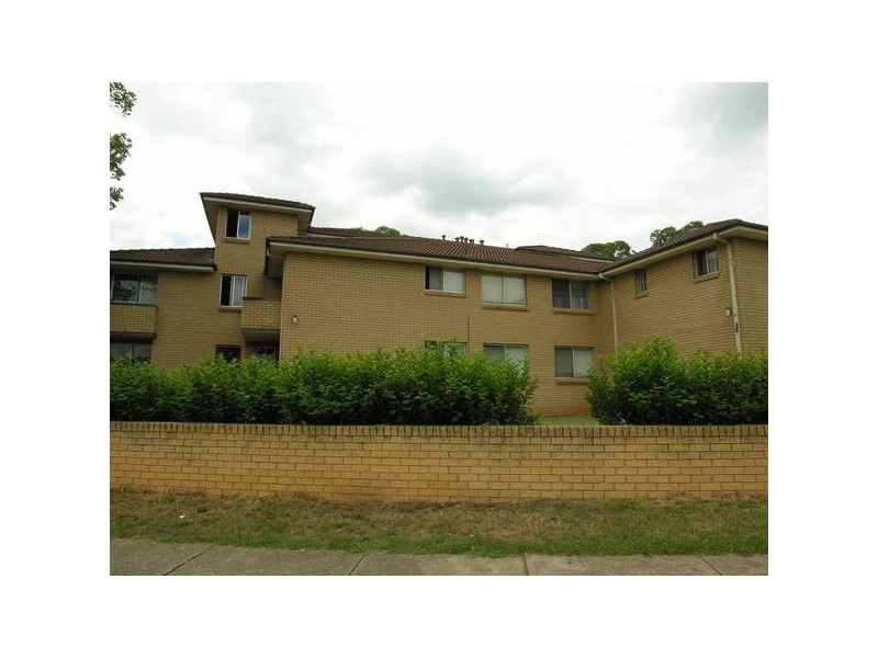 8/28 Castlereagh Street, Penrith NSW 2750