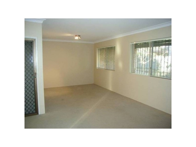 2/92 Copeland Street, Penrith NSW 2750