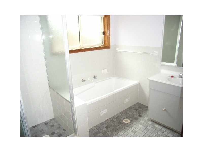 8 Mozart Place, Cranebrook NSW 2749