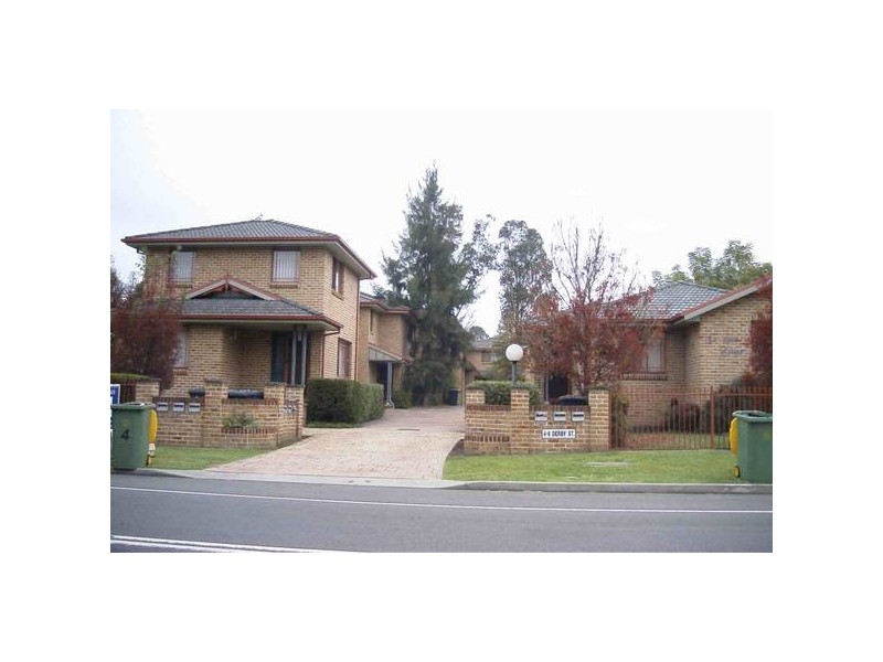 2/4-6 Derby Street, Penrith NSW 2750