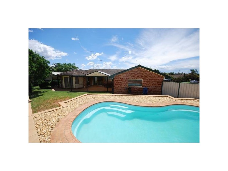 Glenmore Park NSW 2745