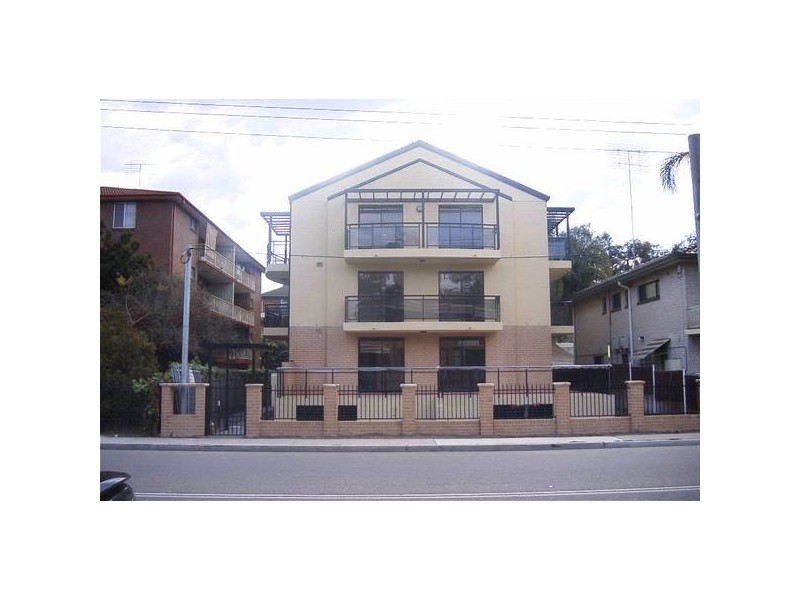 1/113 Station Street, Penrith NSW 2750