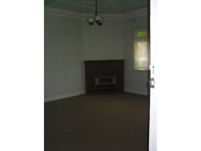 77 Edward Street, Kurri Kurri NSW 2327