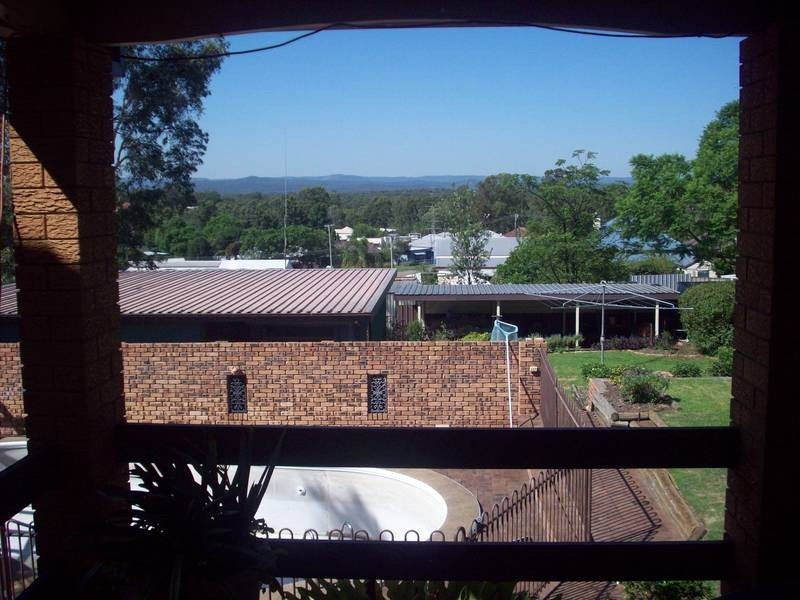 12 Cooma Street, Abermain NSW 2326