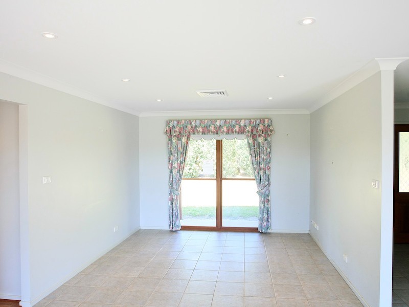 282 Whitings Lane, Quorrobolong NSW 2325