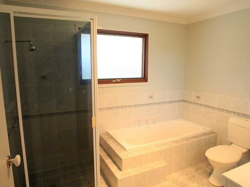 282 Whitings Lane, Quorrobolong NSW 2325