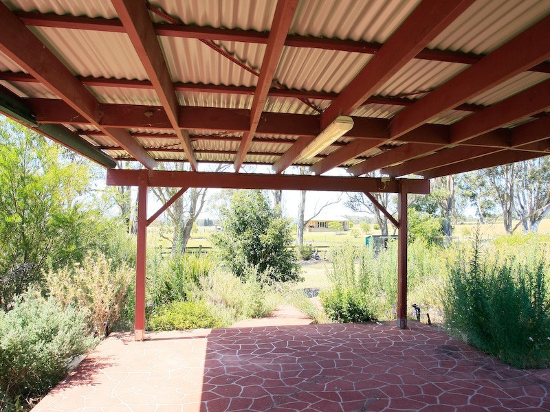 282 Whitings Lane, Quorrobolong NSW 2325