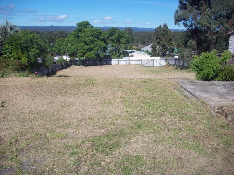14 Cooma Street, Abermain NSW 2326