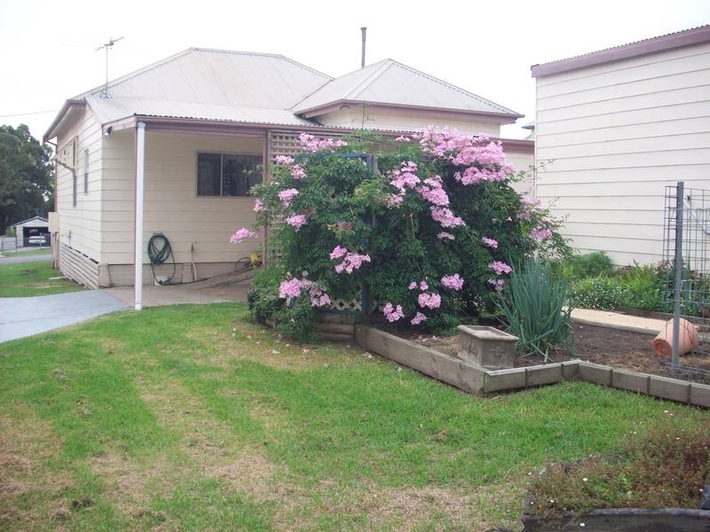 80 Brunker Street, Kurri Kurri NSW 2327