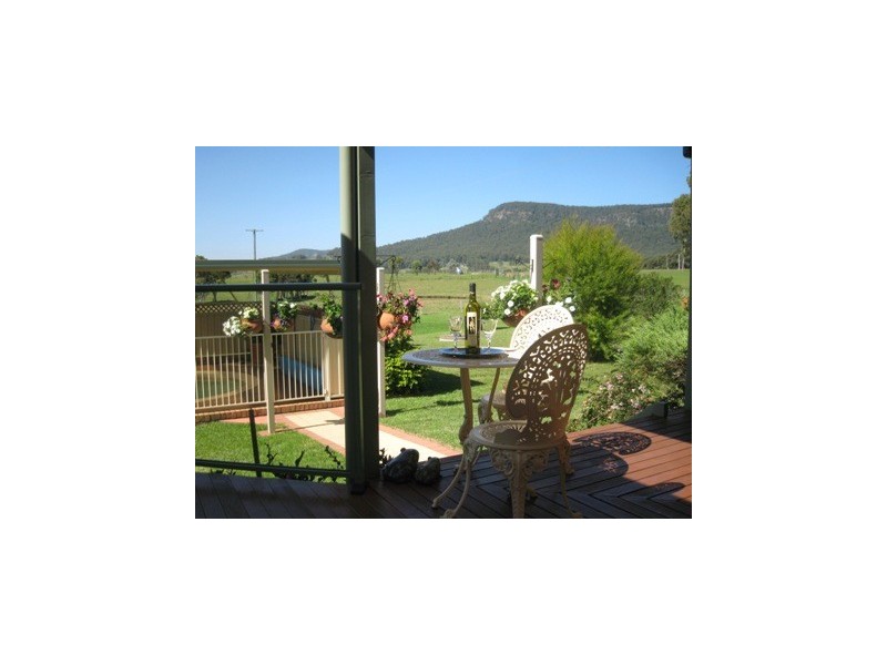 278 Heaton Road, Quorrobolong NSW 2325