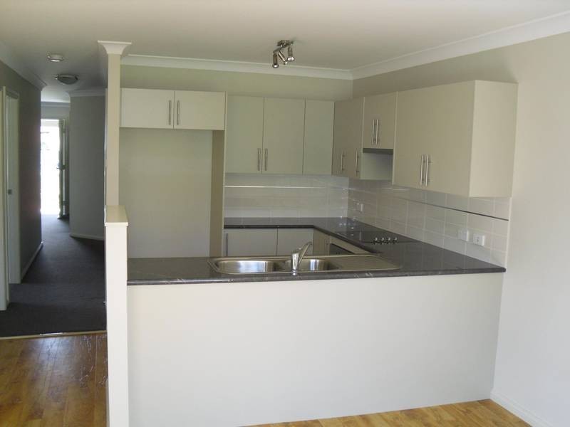 2/37 Armidale Street, Abermain NSW 2326
