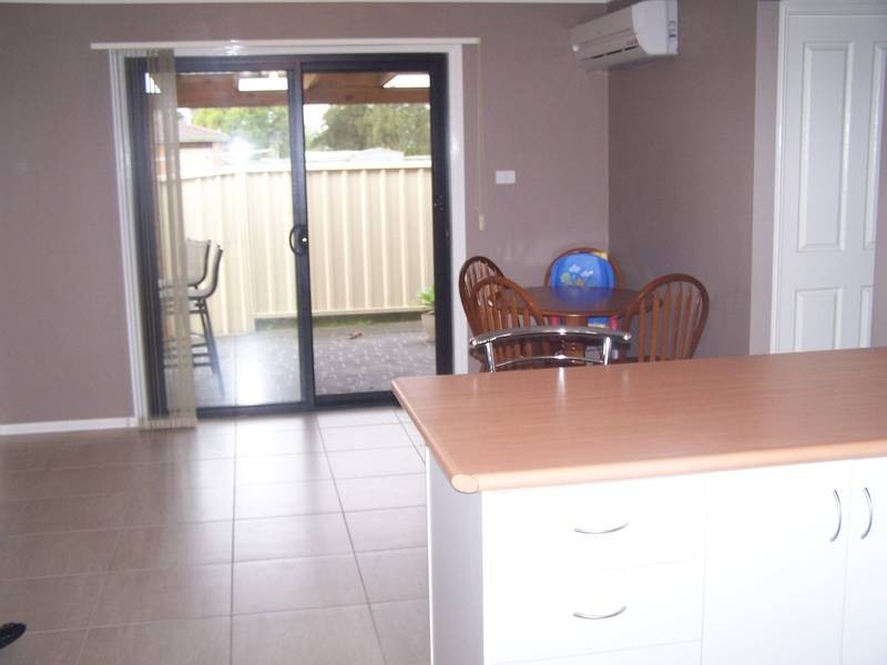 2/12 Main Rd, Heddon Greta NSW 2321