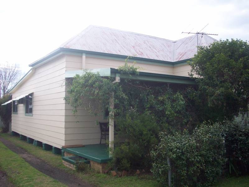 17 Second Street, Weston NSW 2326