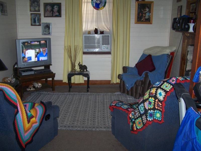 61 Abermain Street, Pelaw Main NSW 2327