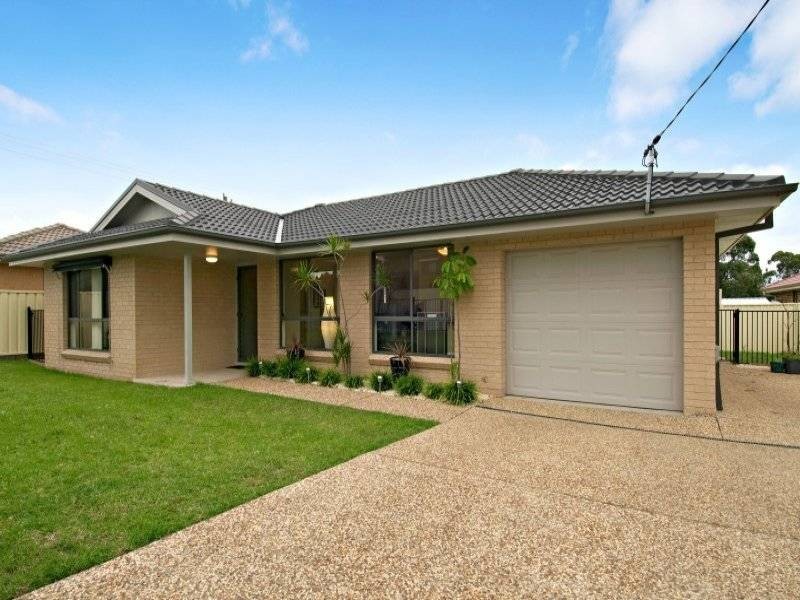 18 Young Street, Heddon Greta NSW 2321