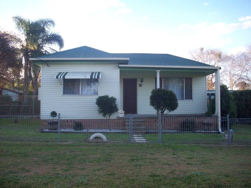 31 Melbourne Street, Abermain NSW 2326