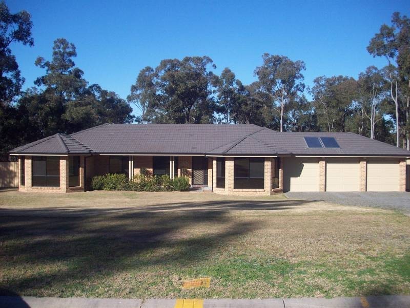 40 Woodlands Drive, Weston NSW 2326