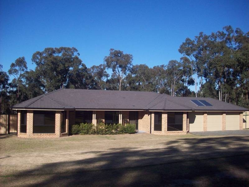 40 Woodlands Drive, Weston NSW 2326