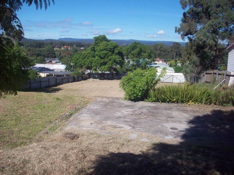 14 Cooma Street, Abermain NSW 2326