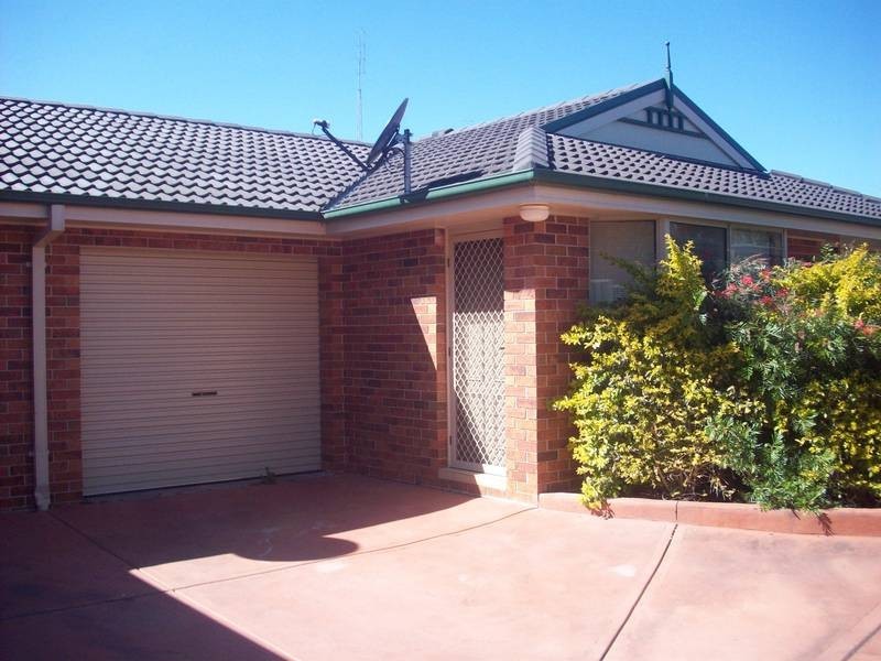 2/59 Hopetoun Street, Kurri Kurri NSW 2327