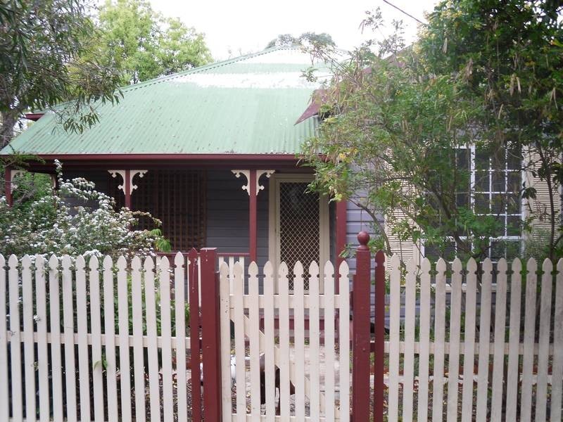 10 Allandale Street, Pelaw Main NSW 2327