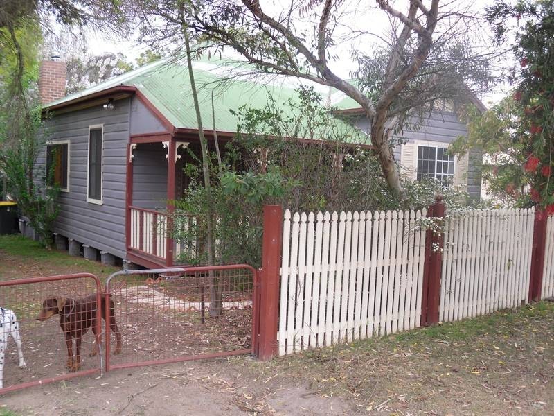 10 Allandale Street, Pelaw Main NSW 2327