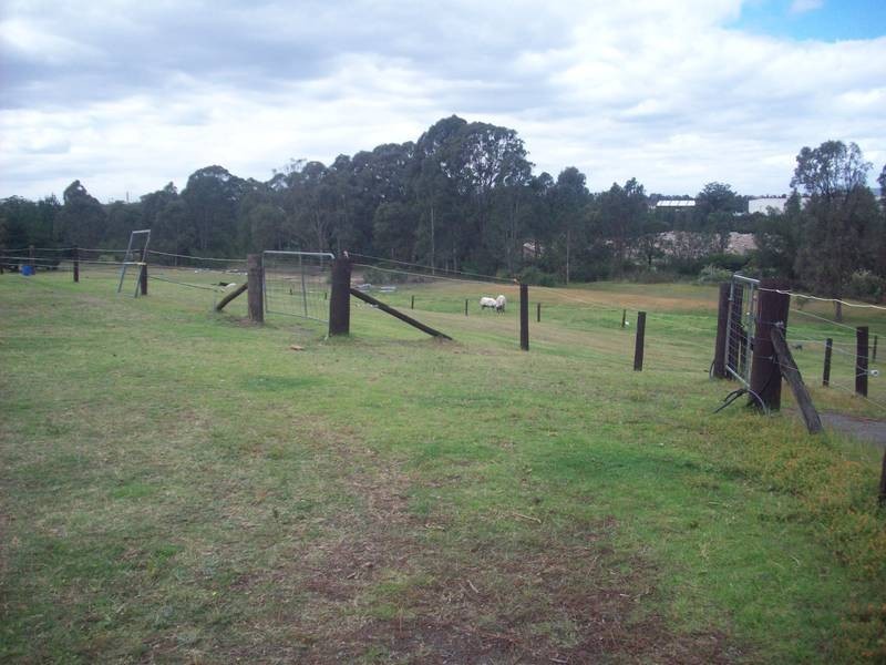 18 Hart Rd, Loxford NSW 2326