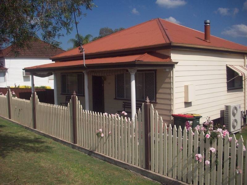 60 Fifth Street, Weston NSW 2326