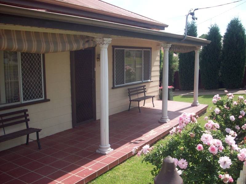 60 Fifth Street, Weston NSW 2326