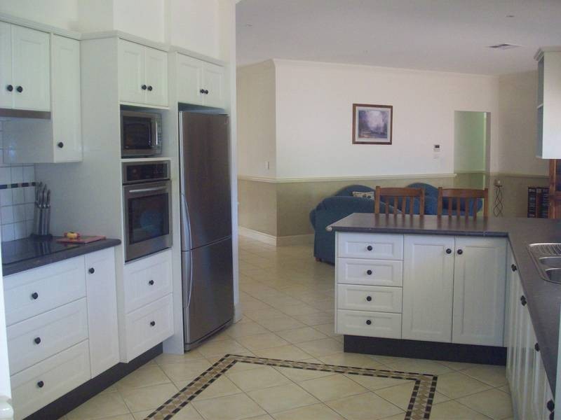 6 Grey Gum Drive, Weston NSW 2326