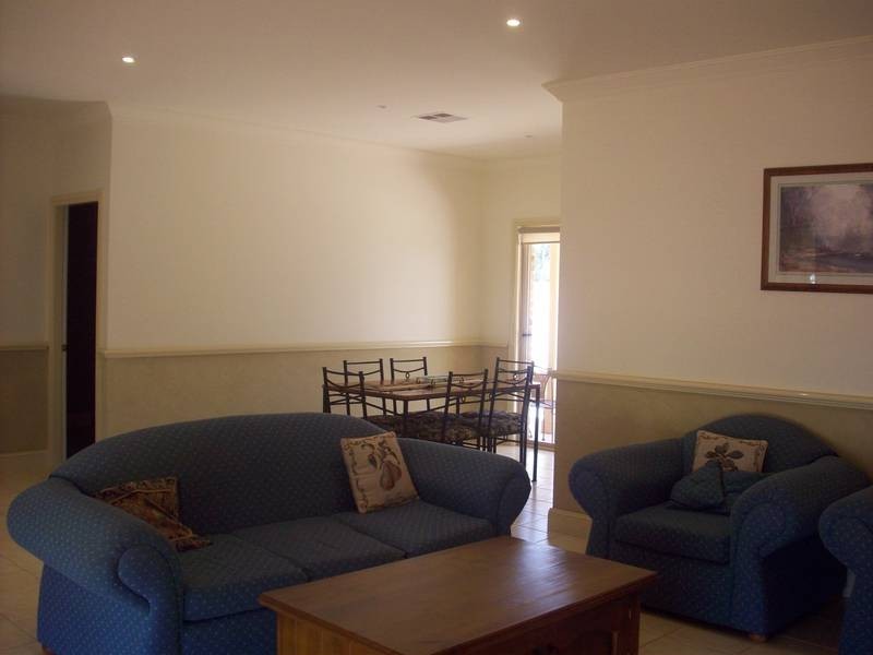 6 Grey Gum Drive, Weston NSW 2326