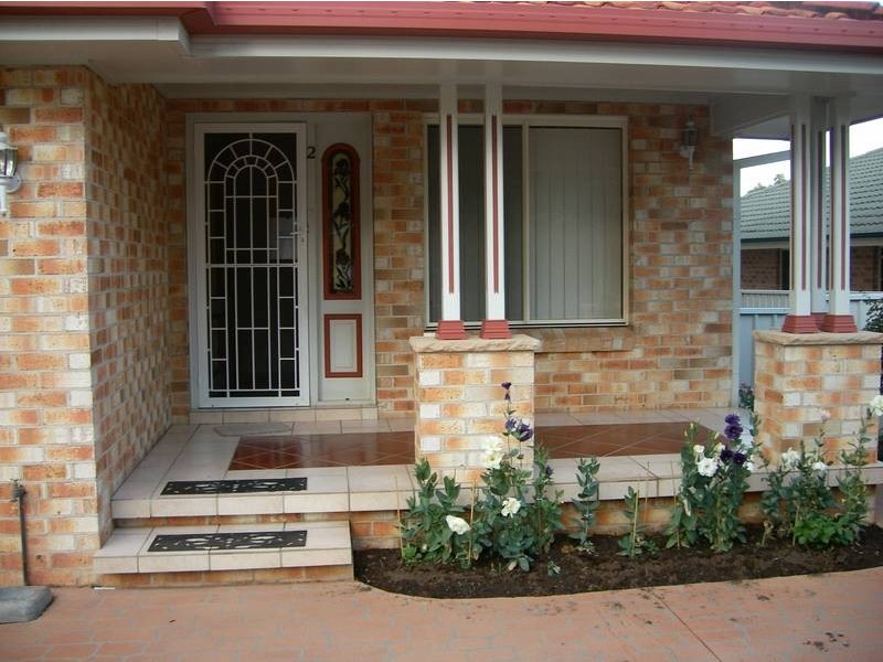 2/30 Links Avenue, Cessnock NSW 2325