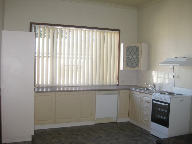 13 Coronation Street, Kurri Kurri NSW 2327