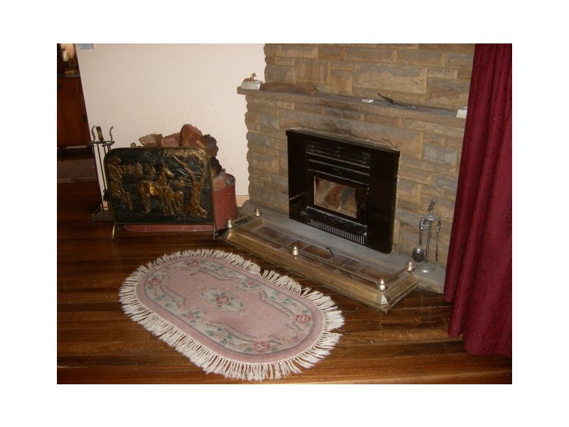 16 Ellalong Road, Pelton NSW 2325