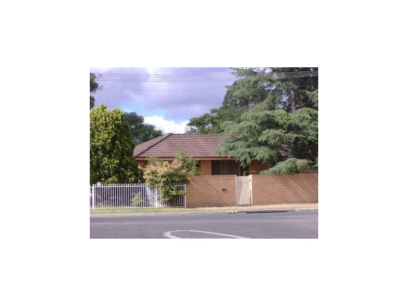 4/23 Mount View Road, Cessnock NSW 2325