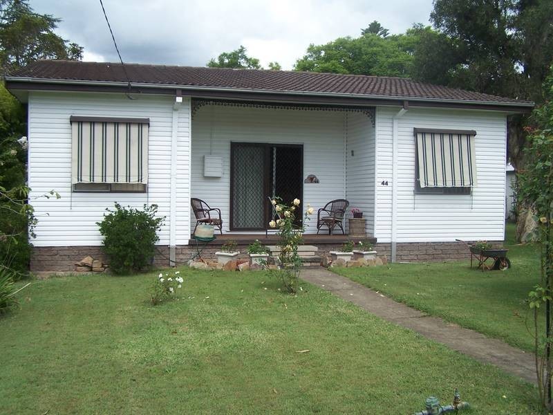 44 Maitland Street, Kurri Kurri NSW 2327