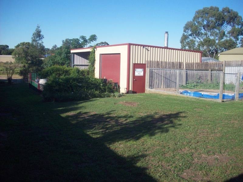 23 Sale Street, Greta NSW 2334