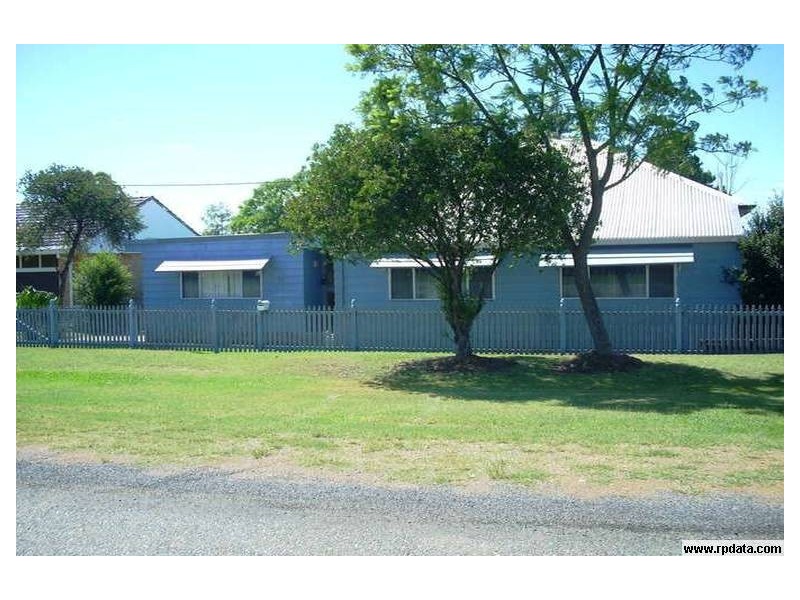82 Melbourne Street, Abermain NSW 2326